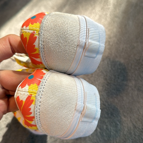 Vans Old Skool Checkerboard Floral Blanc De Blanc Sneakers Women’s Shoe Size 6 - Picture 6 of 9